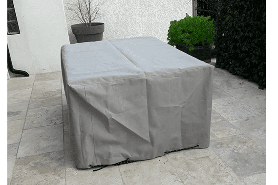Abdeckung für Gartenmöbel eine wasserdichte Schutzhülle die vor Sonne, Schmutz und Regen schützt